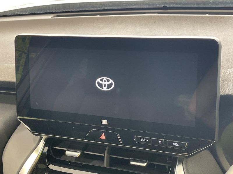 2024 Toyota Harrier Hybrid 6AA-AXUH80 (UW-6a6d6277ddd0c)[11]