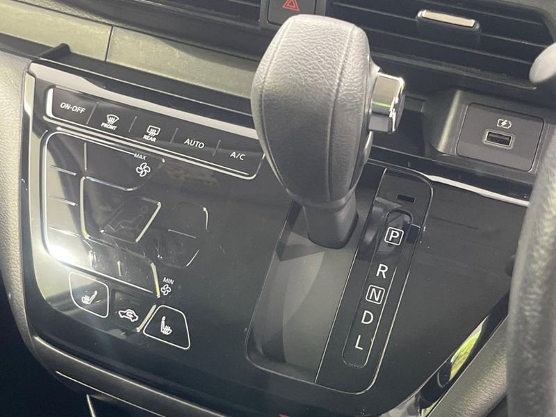2024 Mitsubishi eK Cross 5AA-B37W (UW-6a6d62a471dd8)[16]