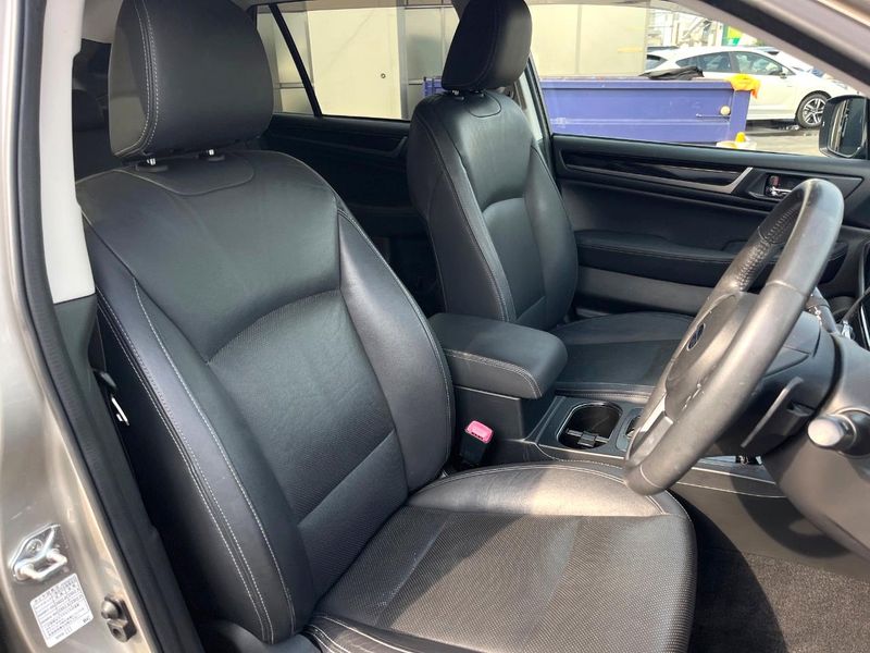 2015 Subaru Legacy Outback DBA-BS9 (UW-6a6d62c74955e)[4]