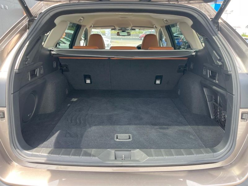 2022 Subaru Legacy Outback 4BA-BT5 (UW-6a6d62c9bcc01)[29]