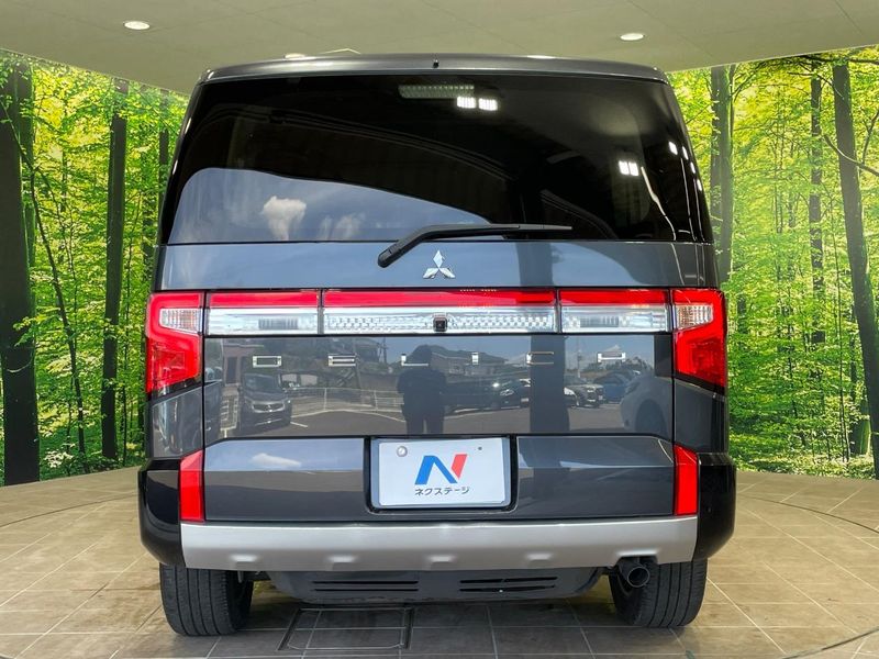 2023 Mitsubishi Delica D:5 3DA-CV1W (UW-6a6d62d103cca)[21]