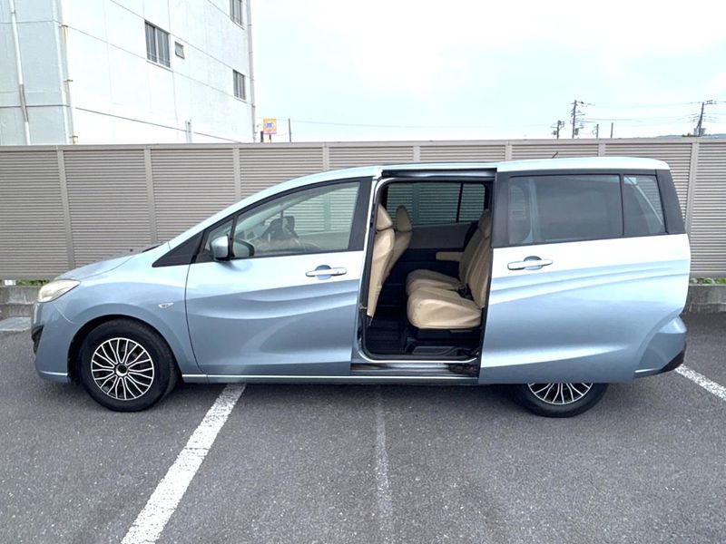 2011 Mazda Premacy DBA-CWEFW (UW-6a6d62d7bfb41)[19]