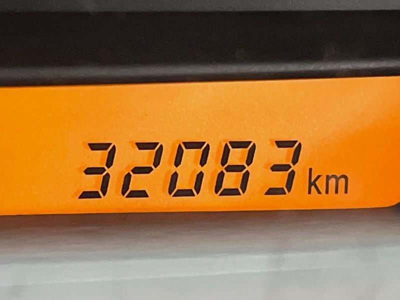 2022 Nissan NV100 Clipper Van 5BD-DR17V (UW-6a6d62ecd6fae)[2]