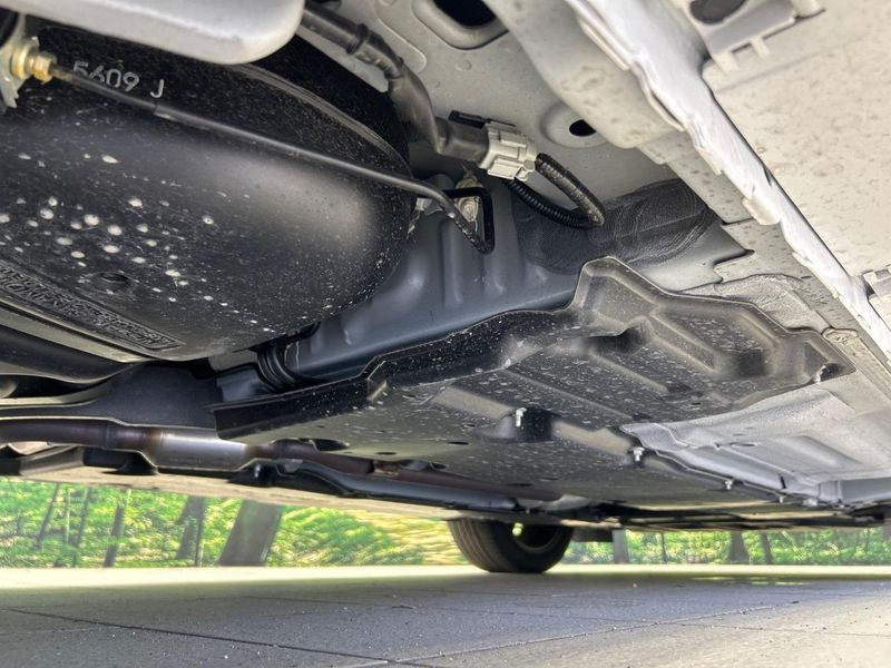 2025 Nissan Aura 6AA-FE13 (UW-6a6d6300c6125)[25]