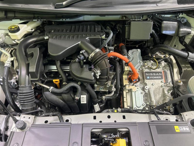 2025 Nissan Aura 6AA-FE13 (UW-6a6d6300c6125)[4]