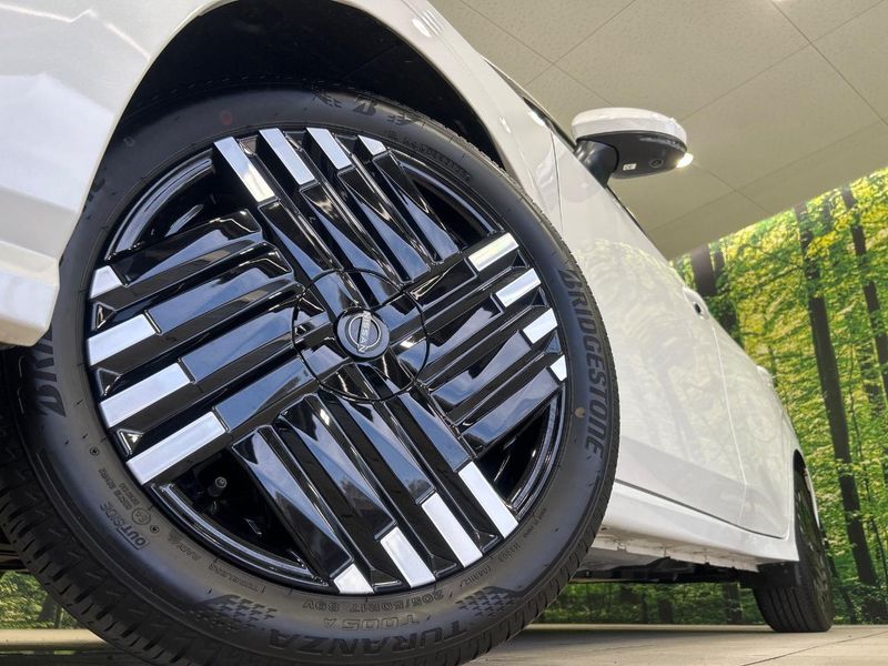 2025 Nissan Aura 6AA-FE13 (UW-6a6d6300c6125)[8]