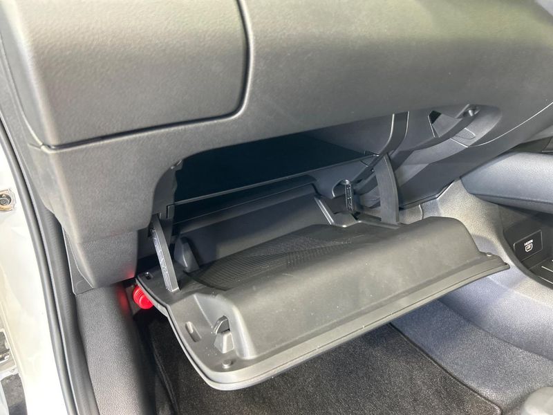 2025 Nissan Aura 6AA-FE13 (UW-6a6d6300c6125)[6]
