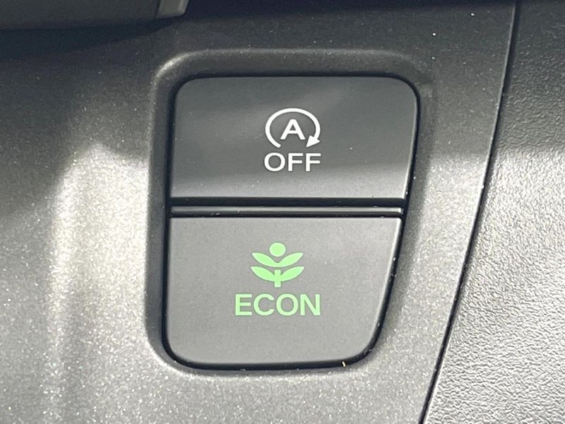 2020 Honda Freed 6BA-GB5 (UW-6a6d630b12ba6)[25]