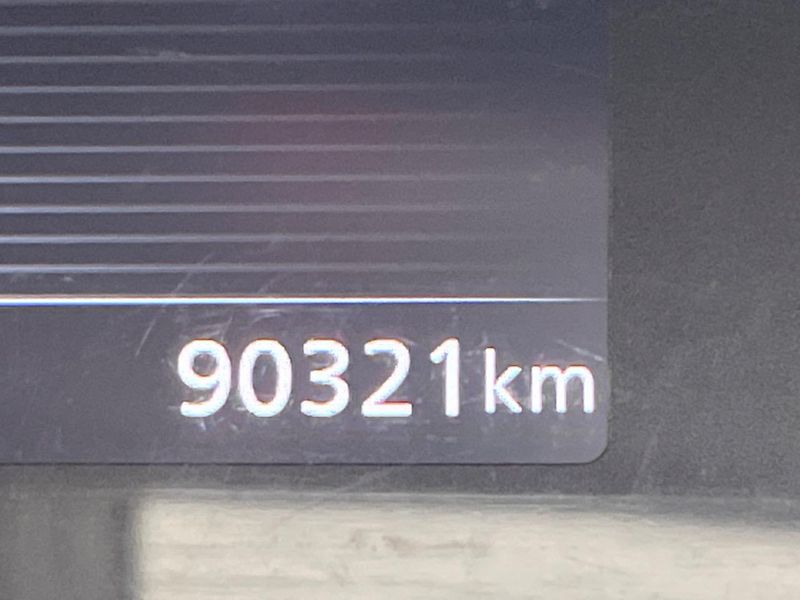 2017 Nissan Serena DAA-GFC27 (UW-6a6d631d697df)[2]