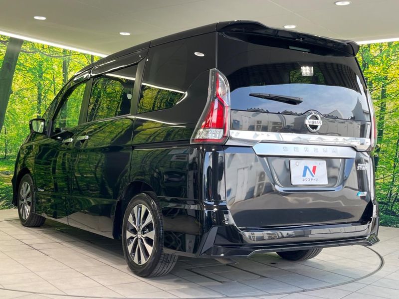 2017 Nissan Serena DAA-GFC27 (UW-6a6d631d697df)[11]