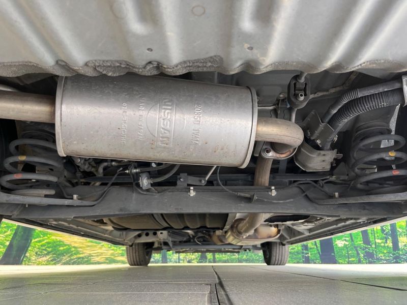 2017 Nissan Serena DAA-GFC27 (UW-6a6d631d697df)[13]