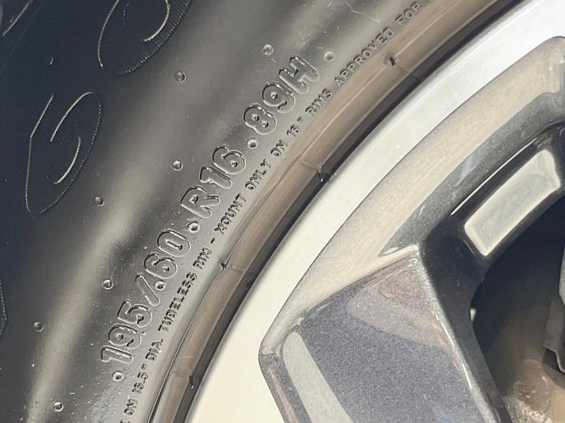 2019 Nissan Serena DAA-GFC27 (UW-6a6d6321708fe)[6]