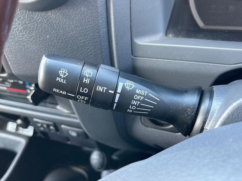 2015 Toyota Land Cruiser 70 CBF-GRJ76K (UW-6a6d633e3fbc6)[13]