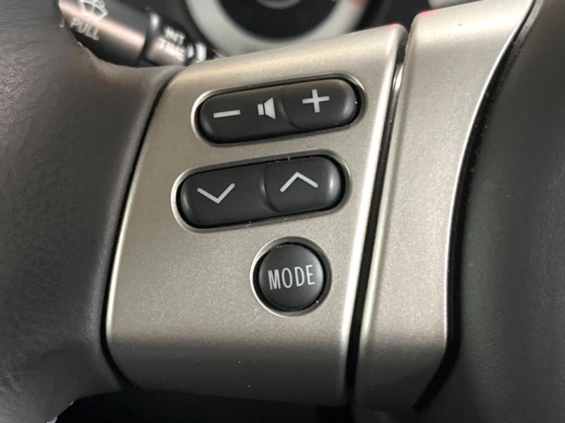 2013 Toyota FJ CRUISER CBA-GSJ15W (UW-6a6d634191a17)[19]