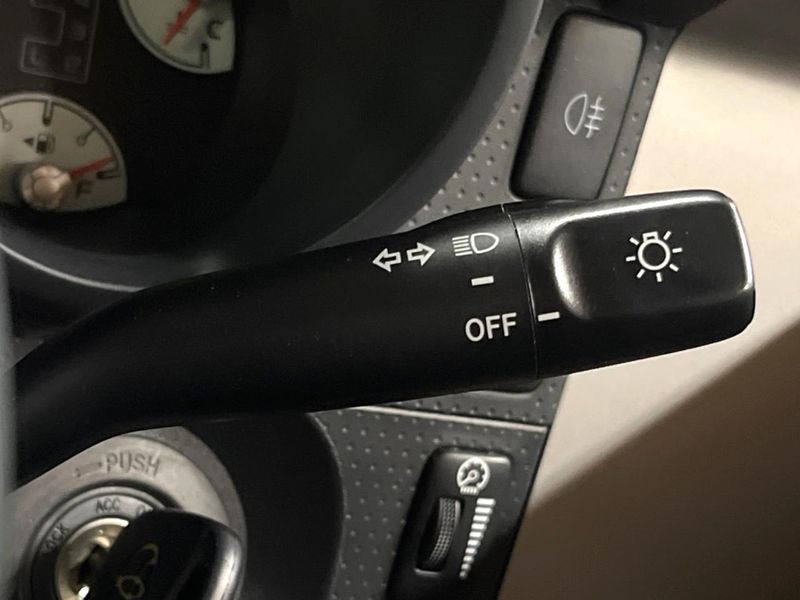 2013 Toyota FJ CRUISER CBA-GSJ15W (UW-6a6d634191a17)[17]