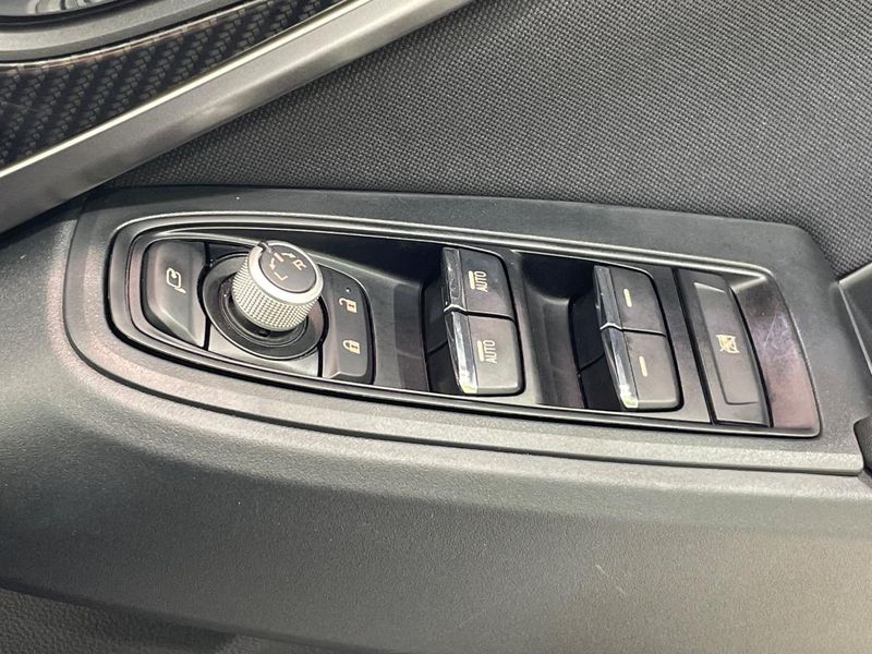 2018 Subaru XV DBA-GT7 (UW-6a6d63498ff1a)[4]