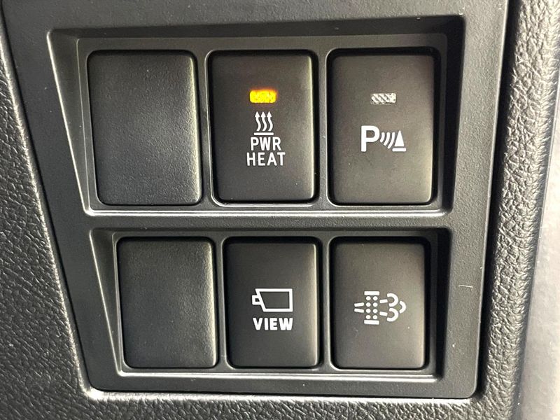 2023 Toyota Hilux 3DF-GUN125 (UW-6a6d635134235)[8]