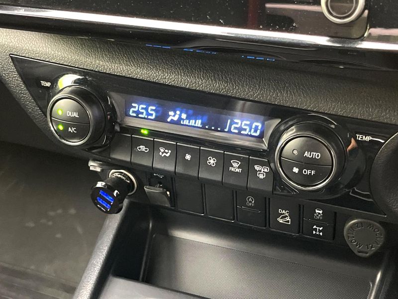 2023 Toyota Hilux 3DF-GUN125 (UW-6a6d635134235)[26]