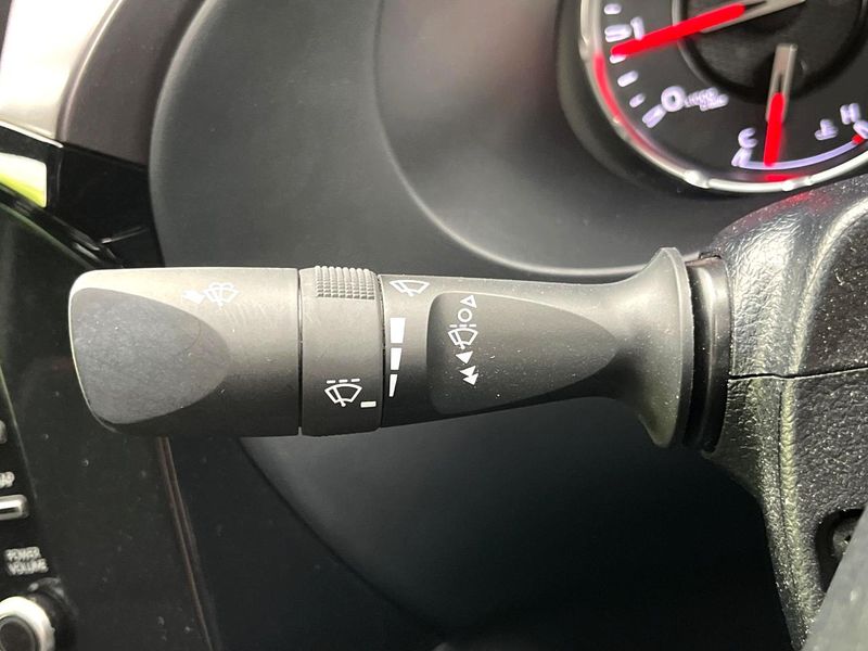 2023 Toyota Hilux 3DF-GUN125 (UW-6a6d635134235)[19]