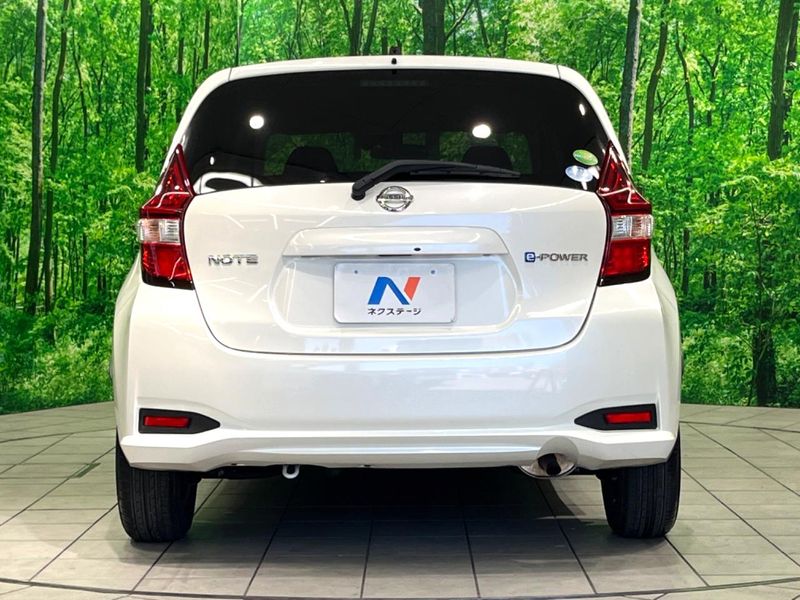 2017 Nissan Note DAA-HE12 (UW-6a6d635df4125)[8]
