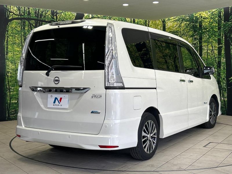 2015 Nissan Serena DAA-HFC26 (UW-6a6d636ec04fb)[26]