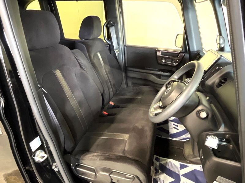 2020 Honda N-BOX CUSTOM 6BA-JF3 (UW-6a6d63a7b4c1c)[18]