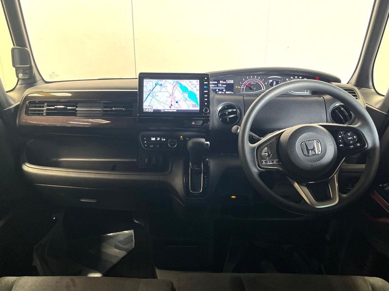 2020 Honda N-BOX CUSTOM 6BA-JF3 (UW-6a6d63a7b4c1c)[26]