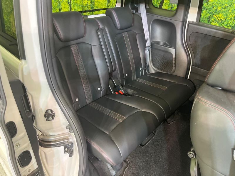 2021 Honda N-BOX CUSTOM 6BA-JF3 (UW-6a6d63abc8d9a)[27]