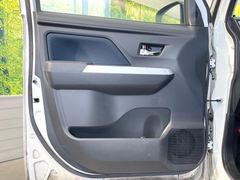 2021 Toyota Roomy 5BA-M900A (UW-6a6d6469af4f5)[23]
