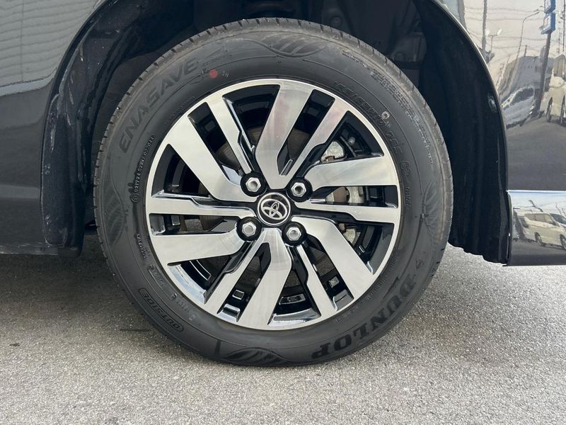 2025 Toyota Roomy 5BA-M900A (UW-6a6d64744b5d0)[8]