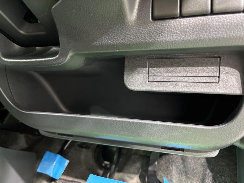 2013 Suzuki MR Wagon DBA-MF33S (UW-6a6d6491dd750)[8]