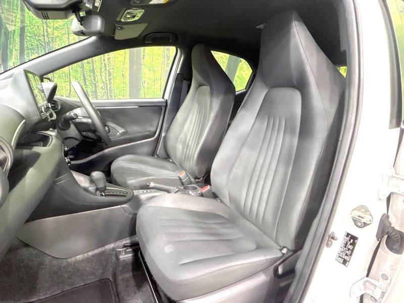 2023 Toyota Yaris 6AA-MXPH10 (UW-6a6d64f8d0095)[18]