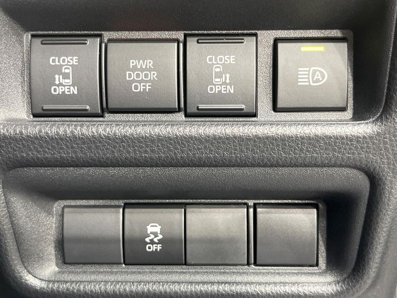 2023 Toyota Sienta 6AA-MXPL10G (UW-6a6d650f65f52)[13]