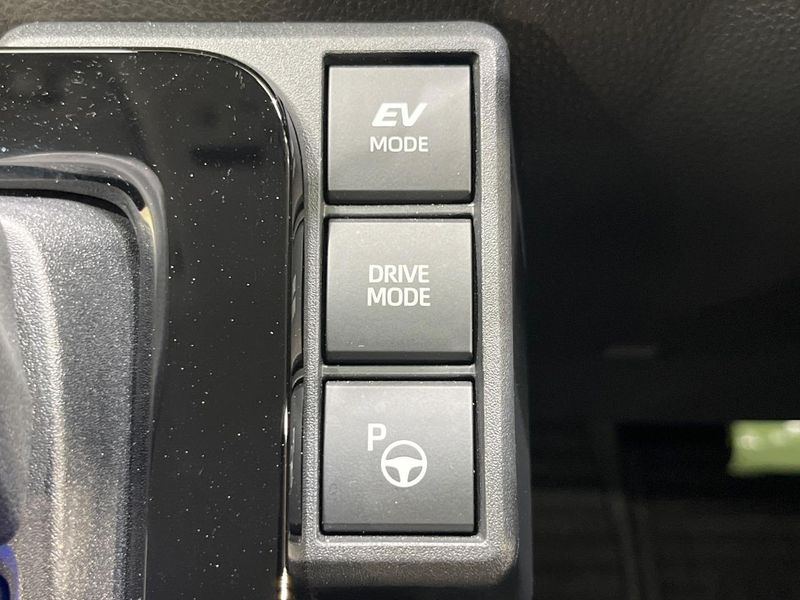 2023 Toyota Sienta 6AA-MXPL10G (UW-6a6d650f65f52)[21]