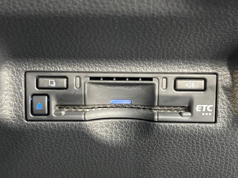 2023 Toyota Sienta 6AA-MXPL10G (UW-6a6d650f65f52)[14]