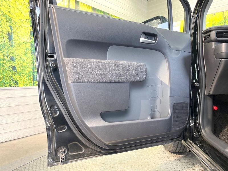 2024 Toyota Sienta 6AA-MXPL10G (UW-6a6d6511d0de0)[28]