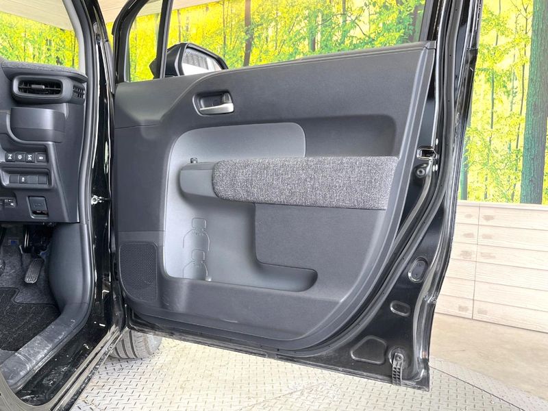 2024 Toyota Sienta 6AA-MXPL10G (UW-6a6d6511d0de0)[27]