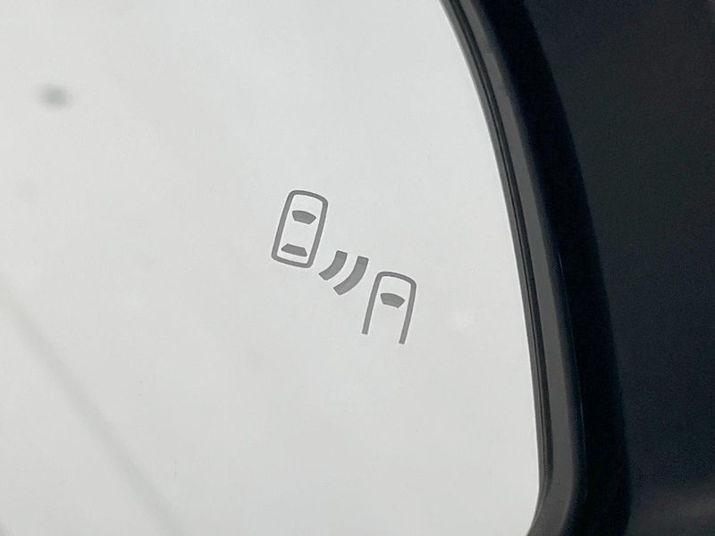 2021 Toyota Harrier 6BA-MXUA80 (UW-6a6d651e39d0d)[22]