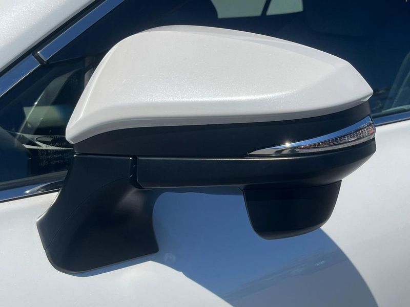 2023 Toyota Harrier 6BA-MXUA80 (UW-6a6d651f1b7cc)[15]