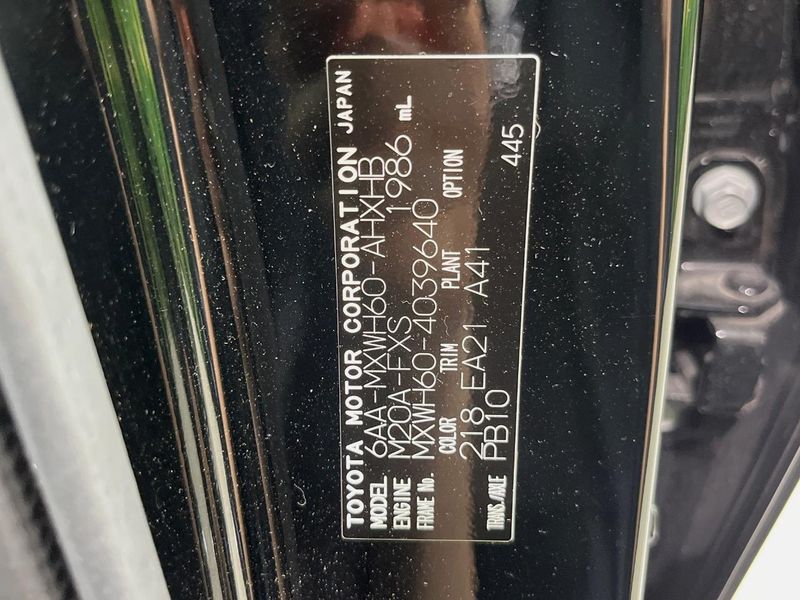 2023 Toyota Prius 6AA-MXWH60 (UW-6a6d6528e4483)[1]