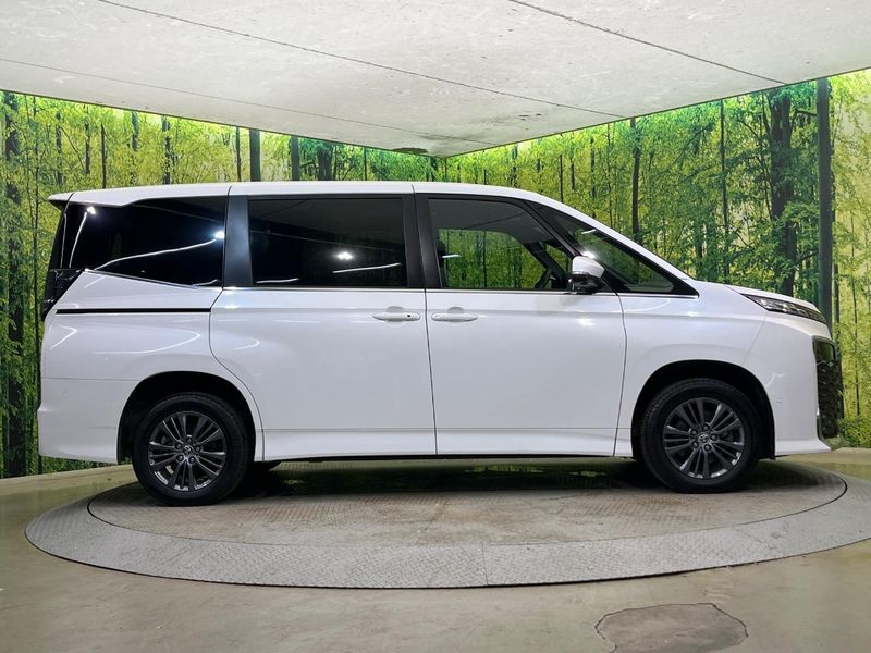 2024 Toyota Voxy 6BA-MZRA95W (UW-6a6d653d773e0)[19]