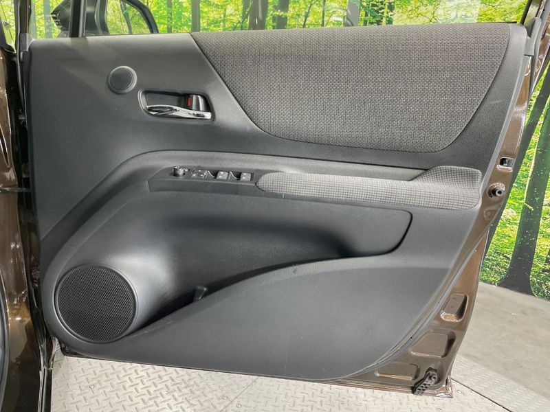 2019 Toyota Sienta DBA-NSP170G (UW-6a6d655c3d379)[25]