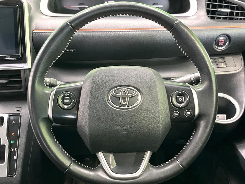 2019 Toyota Sienta DBA-NSP170G (UW-6a6d655c4d38c)[19]