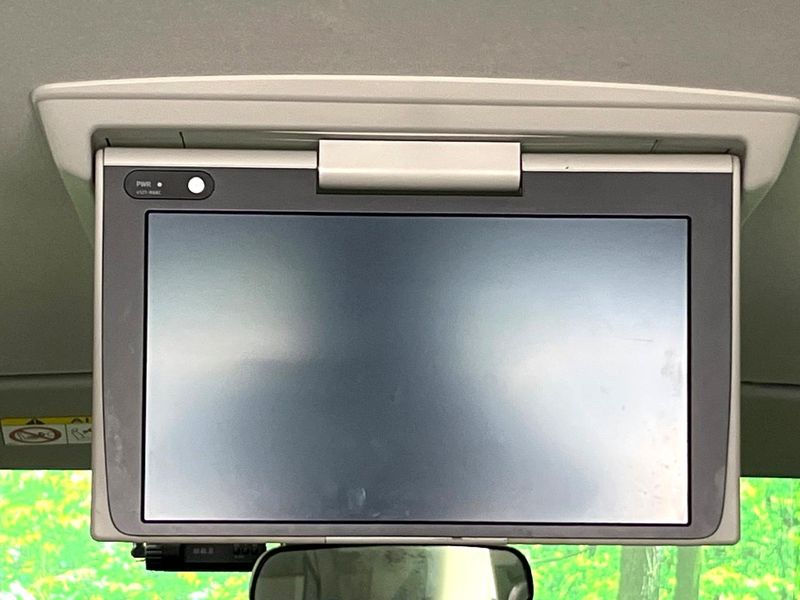 2019 Toyota Sienta DBA-NSP170G (UW-6a6d655c4d38c)[15]