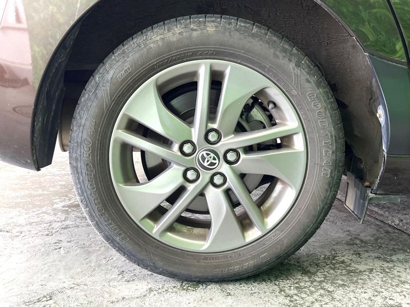 2019 Toyota Sienta DBA-NSP170G (UW-6a6d655c4d38c)[9]