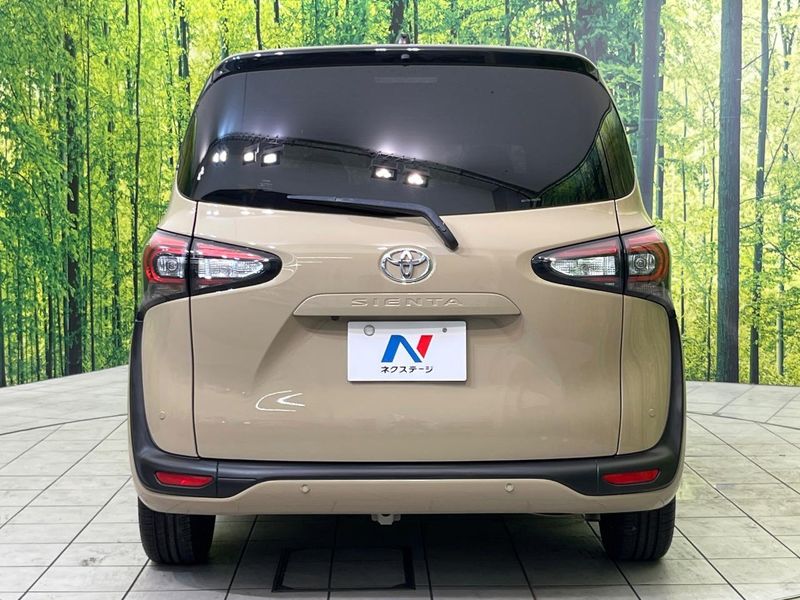 2022 Toyota Sienta 5BA-NSP170G (UW-6a6d655e87f43)[15]