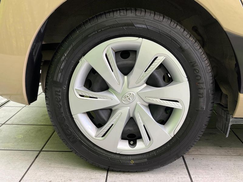 2022 Toyota Sienta 5BA-NSP170G (UW-6a6d655e87f43)[22]