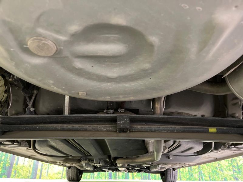 2022 Toyota Sienta 5BA-NSP170G (UW-6a6d655e87f43)[24]