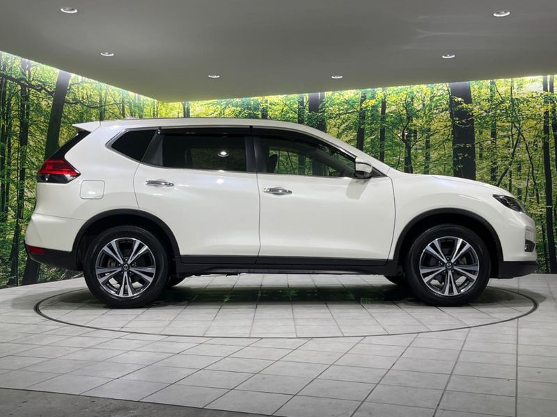 2019 Nissan X-Trail DBA-NT32 (UW-6a6d65651fc8b)[11]