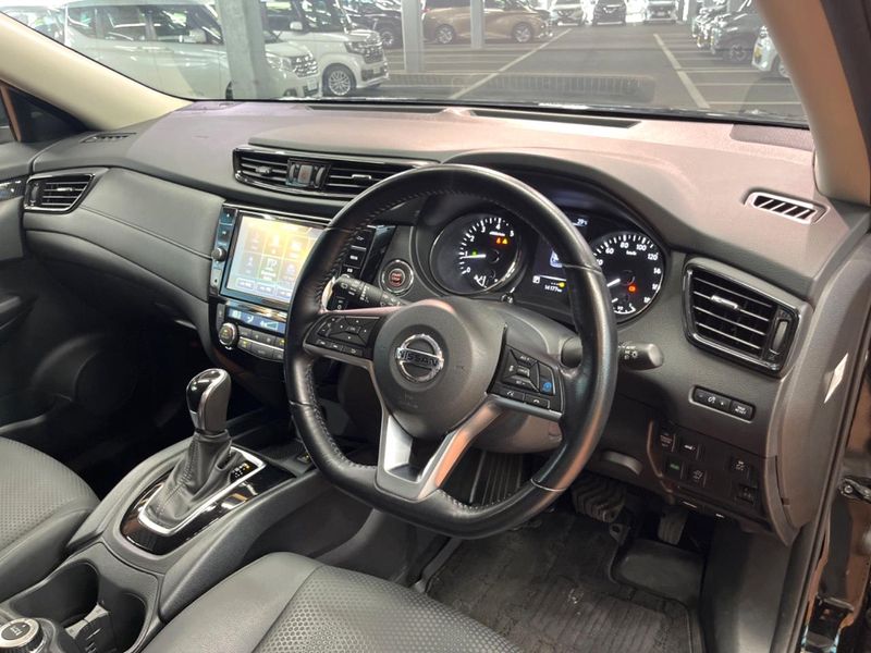 2021 Nissan X-Trail 5BA-NT32 (UW-6a6d656570830)[5]